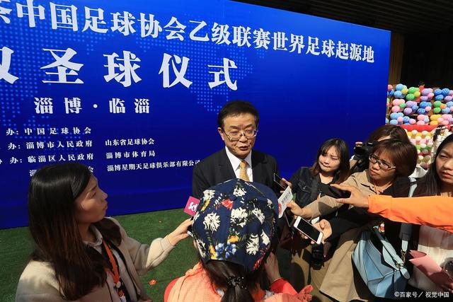 砸托纳利+M费！TA谈热刺大手笔引援：这是一场不折不扣的豪赌
